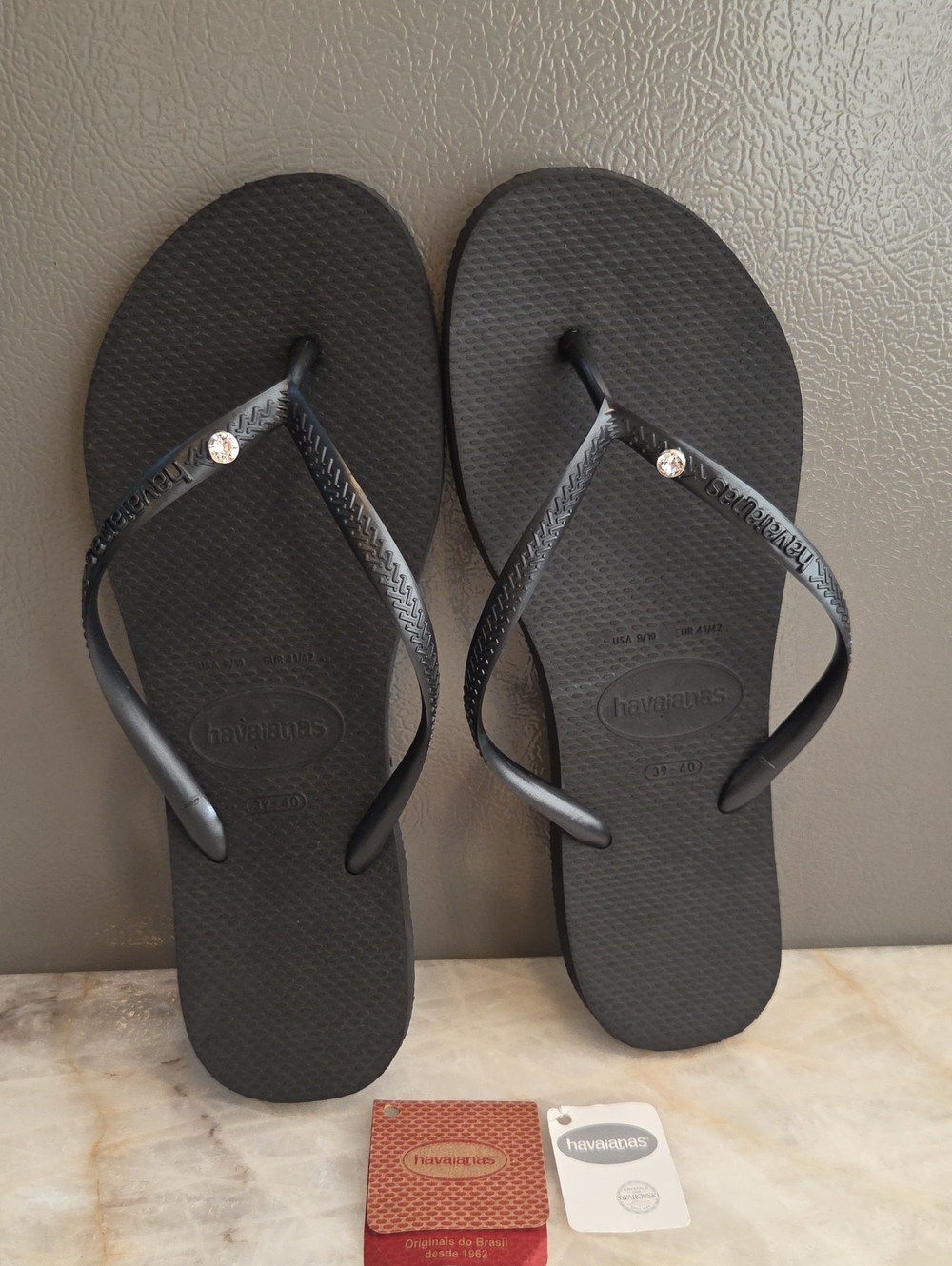 Black havaianas Flip-Flop with Swarovski Crystal